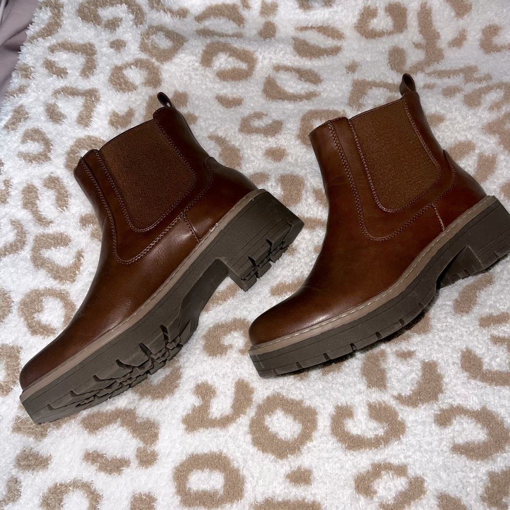 Women’s brown ankle boots